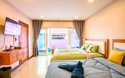 ปักหมุด “บ้านพักวิวสวยเกาะล้าน” ตื่นมาเห็นน้ำใสจากปลายเท้า